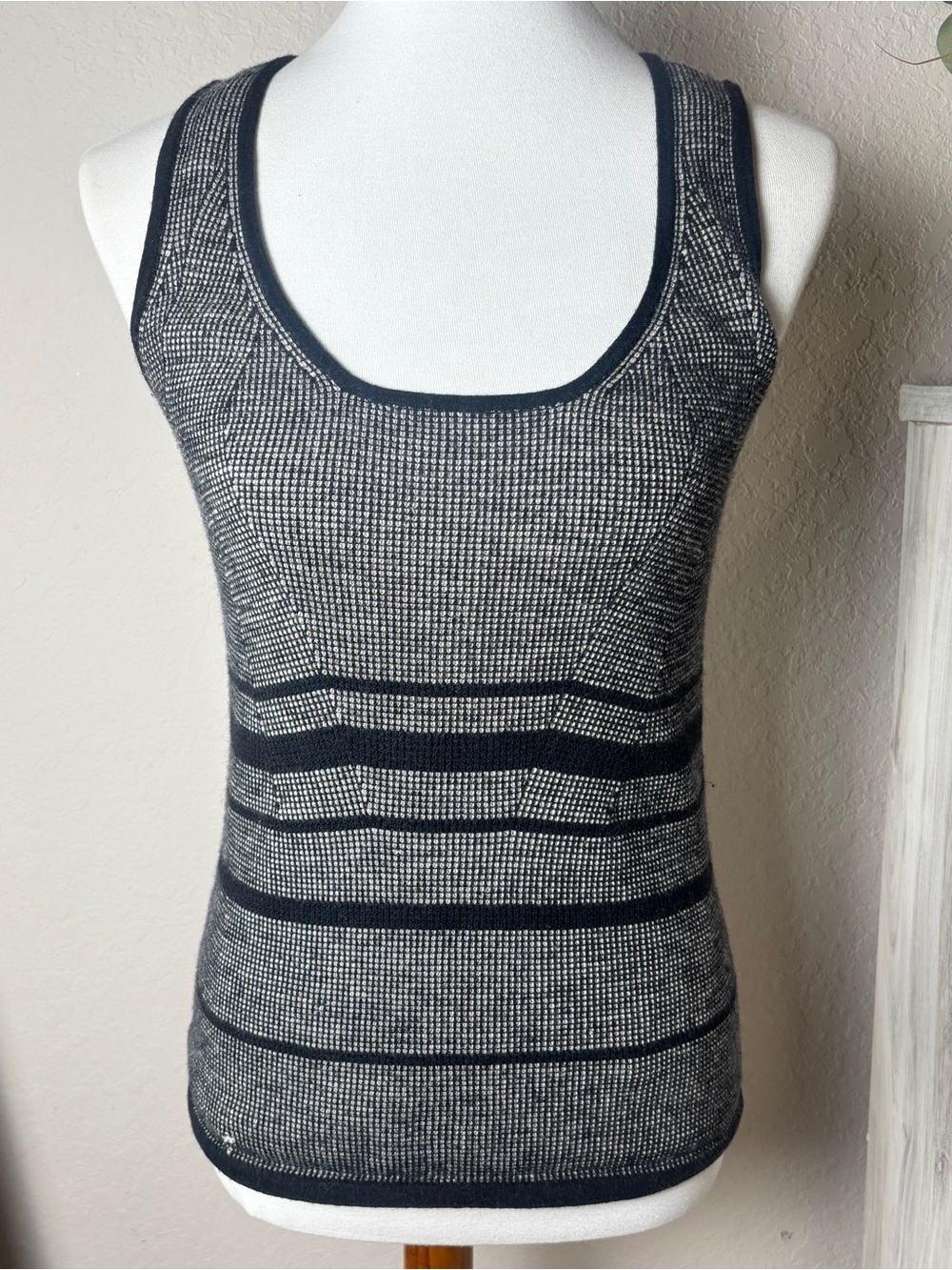 Narciso Rodriguez Wool Silk Knit Ribbed Tank Top Sleeveless Black Gray IT 46